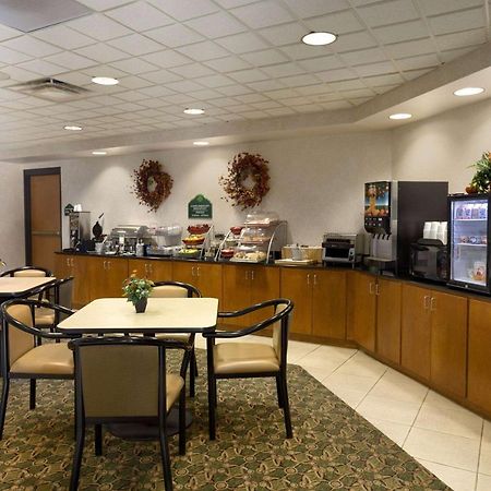 Wingate By Wyndham Little Rock Hotel Bagian luar foto