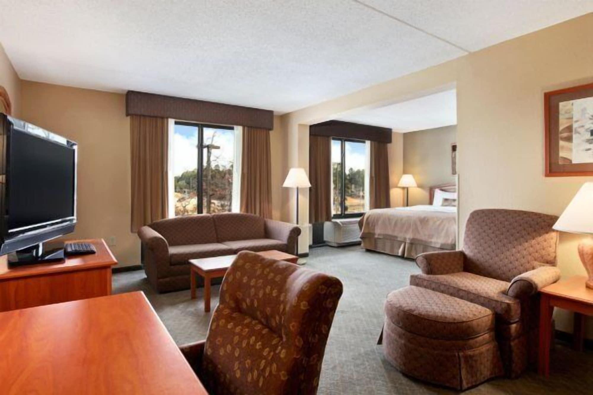 Wingate By Wyndham Little Rock Hotel Bagian luar foto
