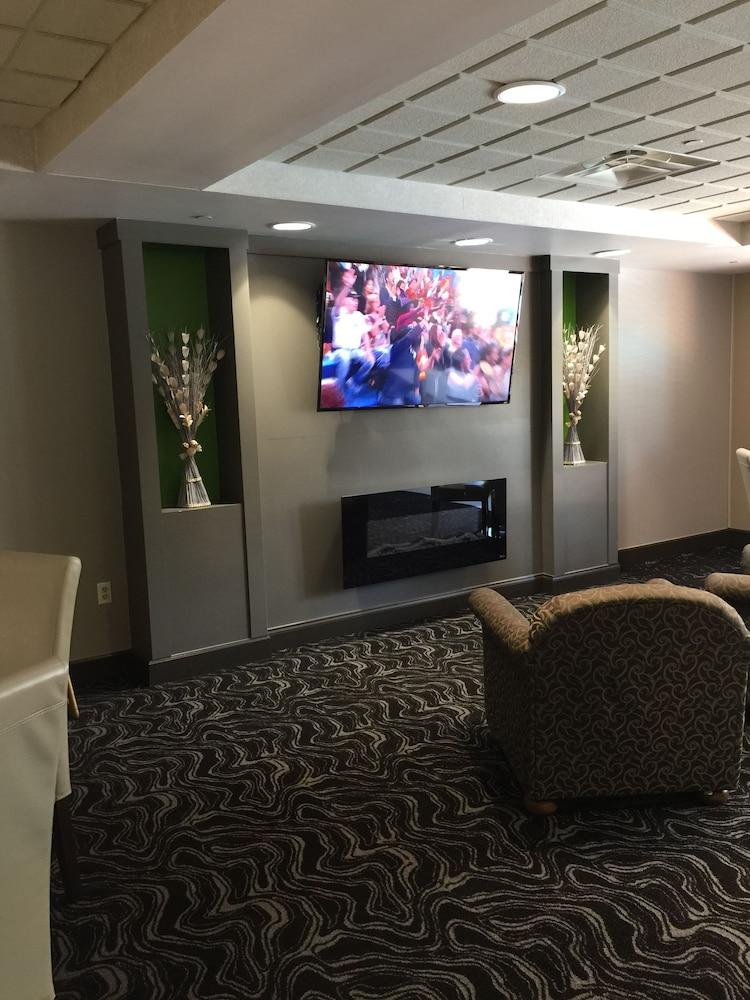 Wingate By Wyndham Little Rock Hotel Bagian luar foto