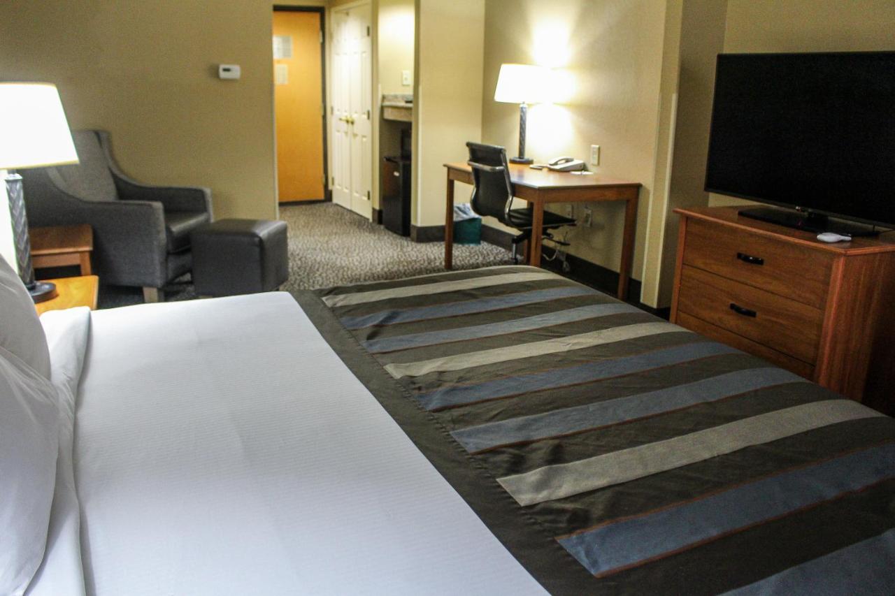 Wingate By Wyndham Little Rock Hotel Bagian luar foto