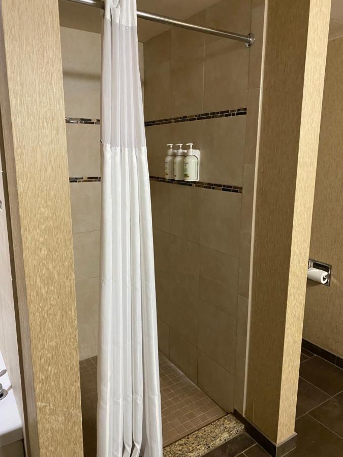 Wingate By Wyndham Little Rock Hotel Bagian luar foto