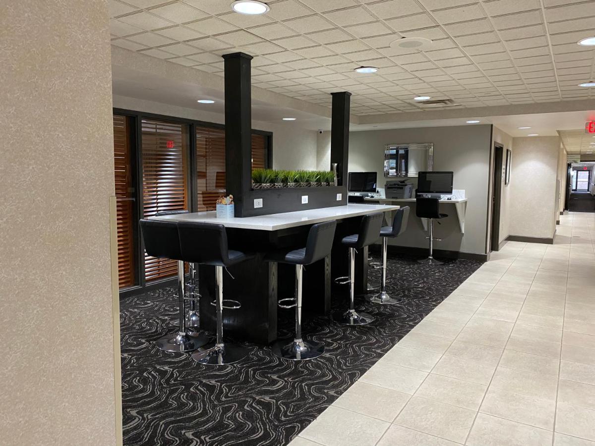 Wingate By Wyndham Little Rock Hotel Bagian luar foto